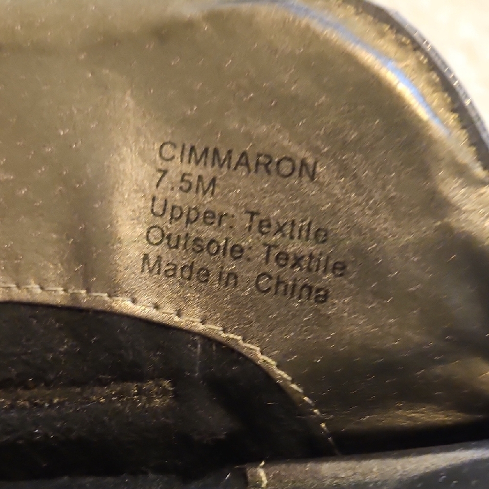 Coconuts by Matisse Black Women's Boot Sole - Branded Detail - Picture 7 of 9